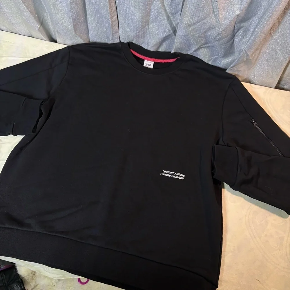 Zara Black Crew Neck Sweater
